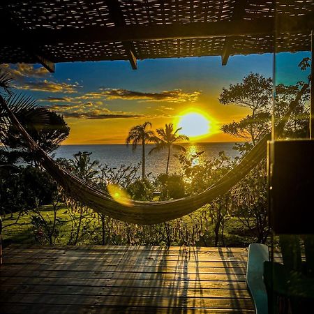 Sol-Lua Bangalo Com Uso Exclusivo Da Piscina Villa Илябела Екстериор снимка