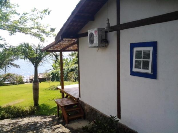 Sol-Lua Bangalo Com Uso Exclusivo Da Piscina Villa Илябела Стая снимка